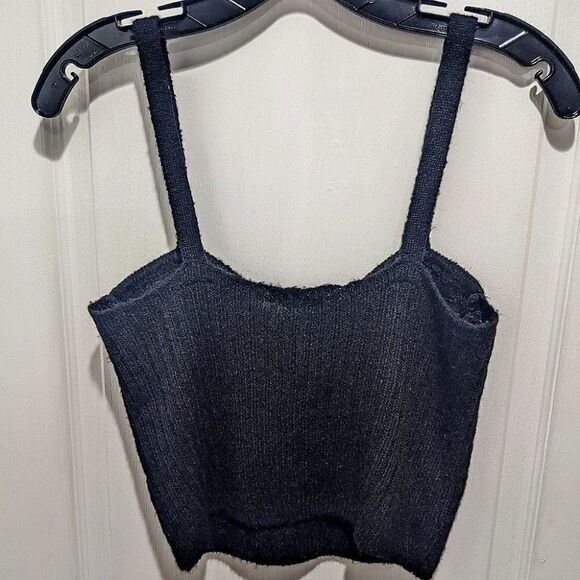 New Vero Moda | Joleen Knit Tank in Black - Picture 3 of 7